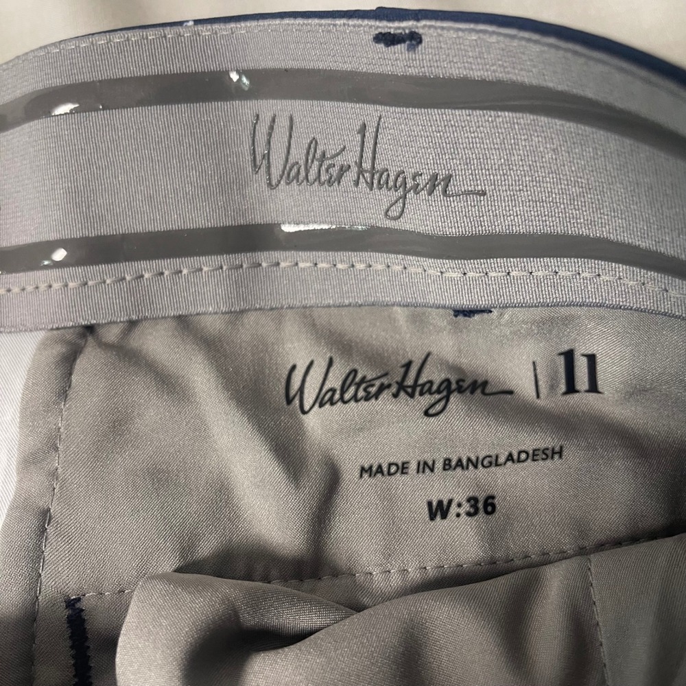 Walter Hagen Men's Golf Shorts 36 Navy Golf Cart Print 10" Inseam Stretch - Picture 3 of 3